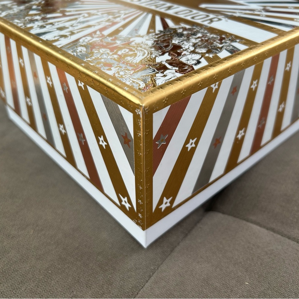 BRAND NEW Empty Dior Box with Pink/Gold Circus Theme - Picture 6 of 10